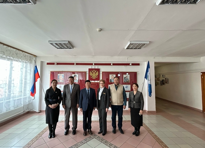 Важная встреча монголо-китайского ВУЗа "Дархан" и ИКЭСТ: Открывая новые горизонты сотрудничества!