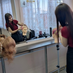 Колледж готовится к чемпионату « Профессионалы» по компетенции «Парикмахерское искусство»