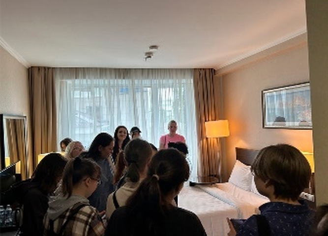 29 мая, студенты группы ТиГд-023.1, посетили в рамках учебной практики отель "Байкал - Северное море".