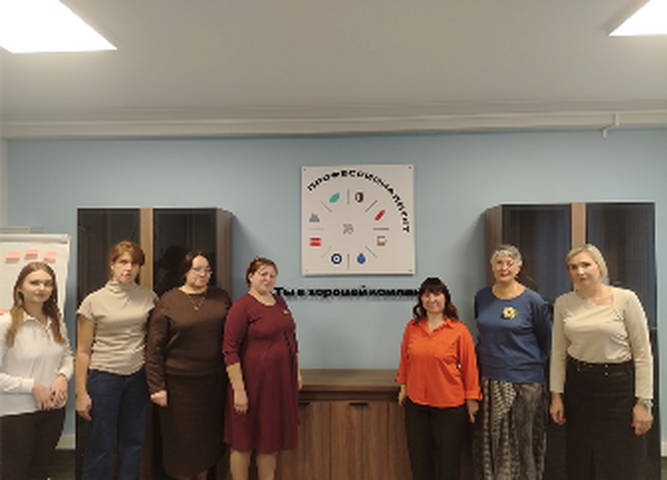 Завершение стажировочной площадки и успешная сдача демонстрационного экзамена в ГАПОУ ИКЭСТ