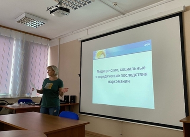 Сел в 20, выйду в 30. Как закладчики попадают в тюрьму